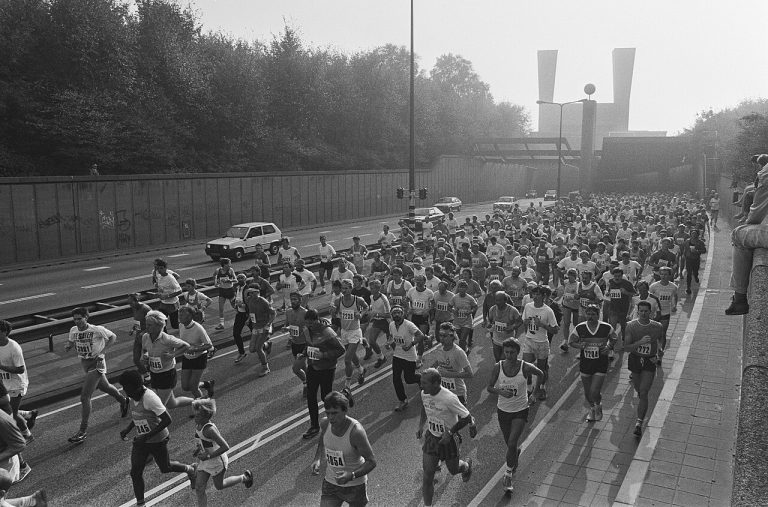 Dam tot Damloop — Evenement in Zaanstreek